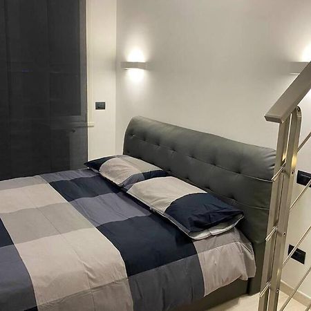 Apartamento Attico Milano-Bicocca Exterior foto